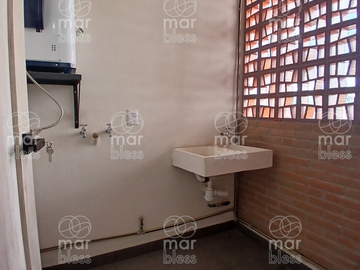 EN RENTA DEPARTAMENTO EN DUPLEX PLANTA BAJA 2 HABITACIONES ZIRANDARO SAN MIGUEL DE ALLENDE