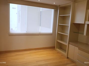 MALECON DE LA RESERVA VENTA EXCLUSIVO DEPARTAMENTO, CON EXCELENTE VISTA AL MAR