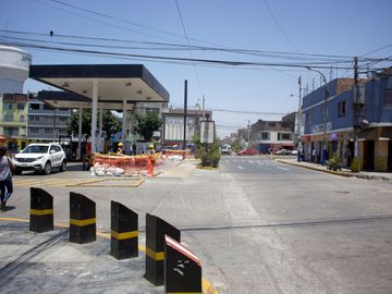 🚨ALQUILER DE LOCAL COMERCIAL A MEDIA CUADRA DE LA AV. PERU EN JR. CAMANA - SMP🚨