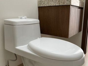 Pre Venta Casa de 1 nivel, cocina semi integral, 2 recamaras, 2 baños, closet, 1 cochera,Fracc. Cerrado