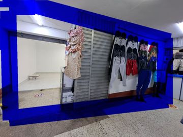 VENDO LOCAL COMERCIAL EN EL EMPORIO DE GAMARRA
