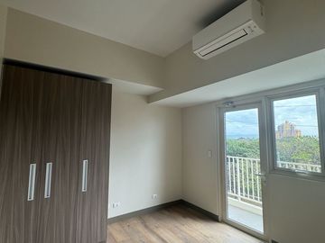 LUXURIOUS AND AFFORDABLE CONDO