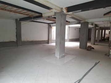 VENDO CASA DE 250M2 EN ZARATE