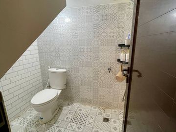 Rumah Ready Murah Hanya 3 Menit Ke Kantor Walikota Tangerang Selatan Free Furnish