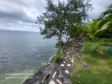 Luxury Oceanfront / Cliffside Villas for Sale  in Bil-Isan Panglao, Bohol | BOHOLANA REALTY
