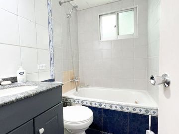 venta casa avenida coquimbo con local comercial (sin patente)
