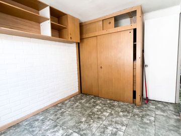 venta casa avenida coquimbo con local comercial (sin patente)