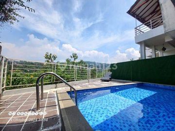 RUMAH VILLA RESORT DAGO PAKAR - KOLAM RENANG ANAK