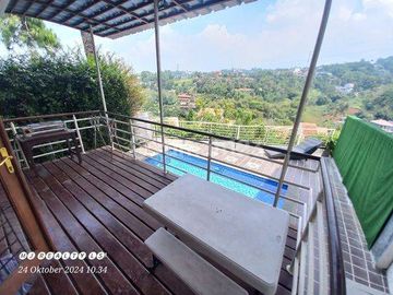 RUMAH VILLA RESORT DAGO PAKAR - KOLAM RENANG ANAK