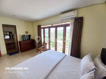 RUMAH VILLA RESORT DAGO PAKAR - KOLAM RENANG ANAK