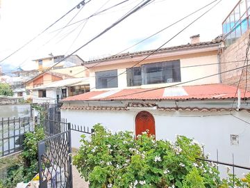 SE VENDE CASA DE 2 PISOS EN SANTA ÚRSULA, CUSCO, CUSCO