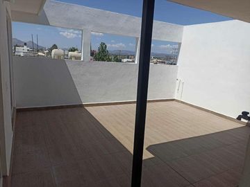 CASA EN VENTA EN EL FRACC MODELO 12 RECAMARAS