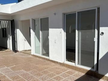 CASA EN VENTA EN EL FRACC MODELO 12 RECAMARAS