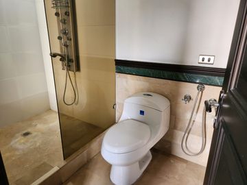 VENDO PH EN NORMANDIA AREA 565M2