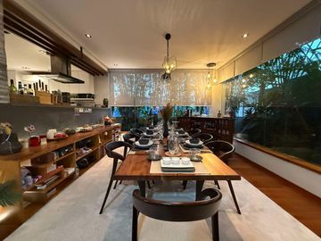 FOR SALE FURNISHED LUXURIOUS MODERN ASIAN CONTEMPORARY HOME