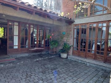 4D 4B, estar, servicios más taller con baño 264 mts en 5.017, El Algarrobal 1