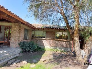 4D 4B, estar, servicios más taller con baño 264 mts en 5.017, El Algarrobal 1