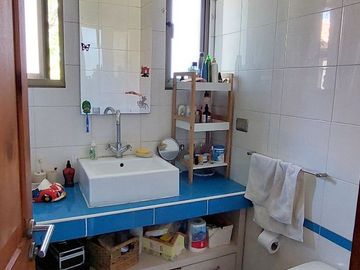 4D 4B, estar, servicios más taller con baño 264 mts en 5.017, El Algarrobal 1