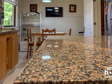 CALLE LARGA – Casa en venta en Condominio Monteblanco