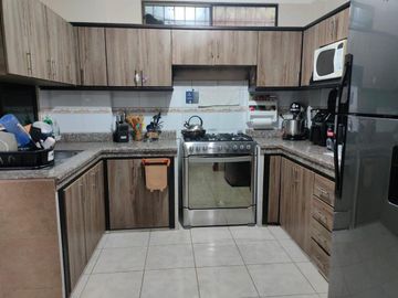 casa de venta en portoviejo zona sur AR