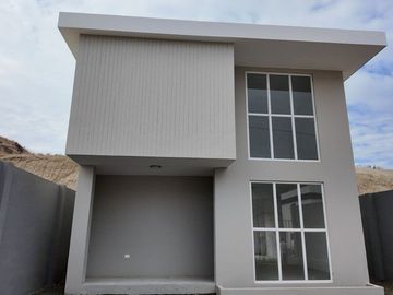 casas de venta en manta zona sur vía spondylus J/G