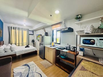 RUSH Sale - Pine Suite Tagaytay Studio Unit Airbnb Ready
