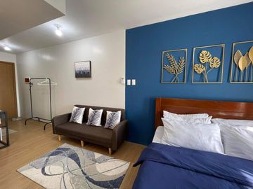 RUSH Sale - Pine Suite Tagaytay Studio Unit Airbnb Ready