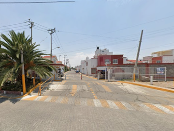 CASA DE RECUPERACIÓN BANCARIA EN PRIV. VILLAS DE SAN BERNARDINO, FRACC. VILLAS DE LORETO, TULTEPEC, EDO MEX. ¡NO SE ACEPTAN CRÉDITOS!