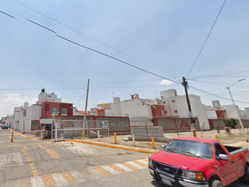 CASA DE RECUPERACIÓN BANCARIA EN PRIV. VILLAS DE SAN BERNARDINO, FRACC. VILLAS DE LORETO, TULTEPEC, EDO MEX. ¡NO SE ACEPTAN CRÉDITOS!