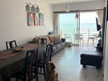 3 AMBIENTES  - VENTA - GESELL CENTRO - RECICLADO - VISTA AL MAR Y COCHERA