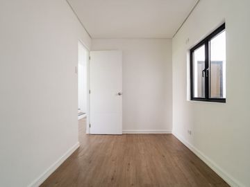 For Sale Townhouse: RFO & Pre-selling (2 Storey & 3 Storey; 3-5 BRs, 1-2CG) 7.4M-10.7M Antipolo