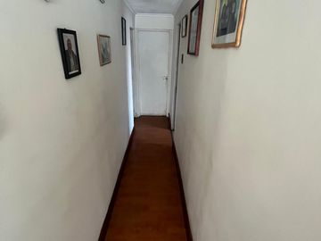 Casa Ampliada en terreno de 260 m² a pasos de Av. Portales, Maipú.