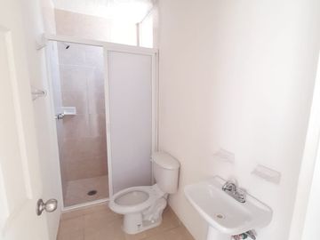 Casa de dos niveles con 3 habitaciones en fraccionamiento en Puerto Vallarta