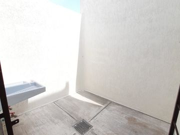 Casa de dos niveles con 3 habitaciones en fraccionamiento en Puerto Vallarta