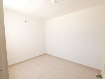 Casa de dos niveles con 3 habitaciones en fraccionamiento en Puerto Vallarta