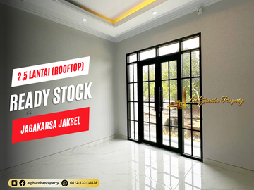 RUMAH MEWAH 3 LANTAI ADA ATTIC ROOM DAN ROOFTOP LENTENG AGUNG JAKARTA SELATAN
