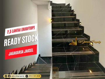 RUMAH MEWAH 3 LANTAI ADA ATTIC ROOM DAN ROOFTOP LENTENG AGUNG JAKARTA SELATAN