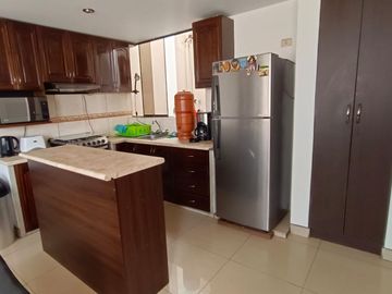 SE ALQUILA DEPARTAMENTO COMPLETAMENTE AMOBLADO EN YANAHUARA CERCA AL COLEGIO LORD BYRON
