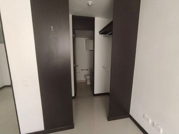 VENDO APARTAMENTO EN BARRIO LA FLORA