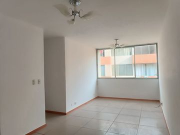𝐀𝐋𝐐𝐔𝐈𝐋𝐎!! DPTO EN 4TO PISO. Cond. Golf LOS ANDES- Ñaña