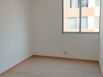 𝐀𝐋𝐐𝐔𝐈𝐋𝐎!! DPTO EN 4TO PISO. Cond. Golf LOS ANDES- Ñaña