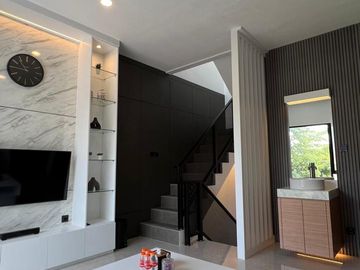 Rumah Dijual Di Cisitu Dago Coblong Kota Bandung Murah Baru Mewah Perumahan Elit Dekat ITB