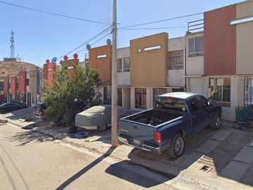 EXCLENTE CASA EN VENTA 