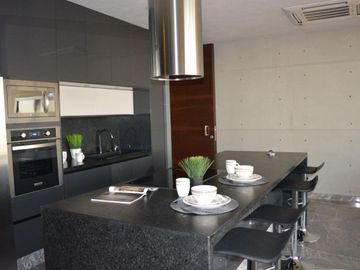 SE VENDE departamento amueblado en Torre 40 Lumiére