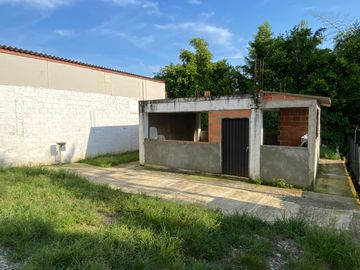 ALQUILO CASA EN EL SECTOR DE LA AVENIDA SAN MATEO COD 8590426