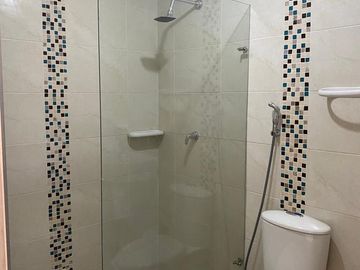 VENDO APARTAMENTO EN EL BARRIO EL TRONCAL