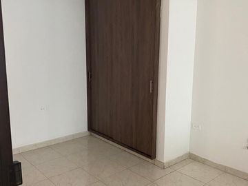 VENDO APARTAMENTO EN EL BARRIO EL TRONCAL