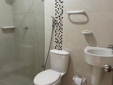 VENDO APARTAMENTO EN EL BARRIO EL TRONCAL