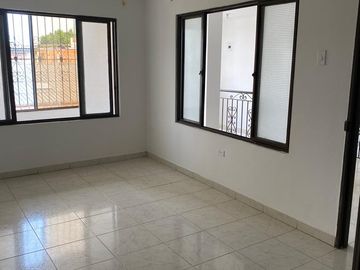 VENDO APARTAMENTO EN EL BARRIO EL TRONCAL