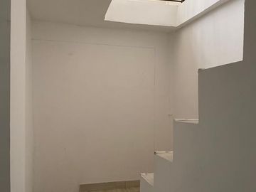 VENDO APARTAMENTO EN EL BARRIO EL TRONCAL